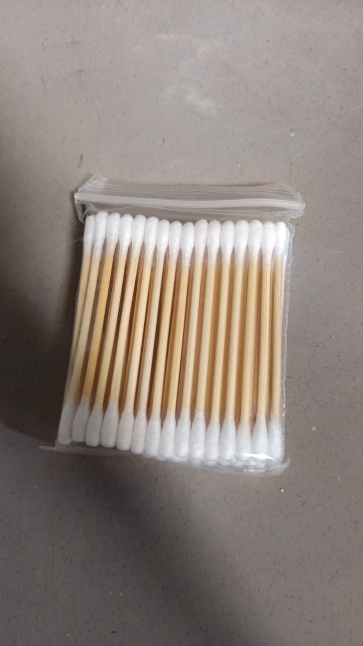 Eco Friendly Bamboo Wood Cotton Earbuds Pack of 20 pcs - Image 2
